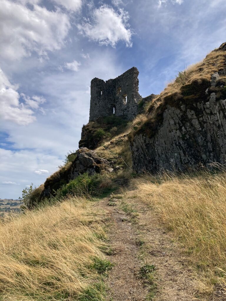 Haunted Auvergne: Castle Apchon