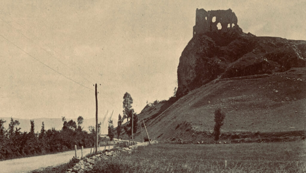 Haunted Auvergne: Castle Apchon
