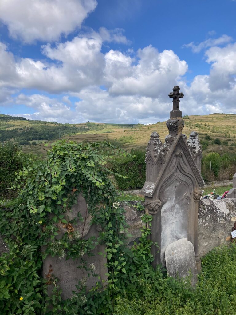 Hidden Auvergne: The Chastel burial complex